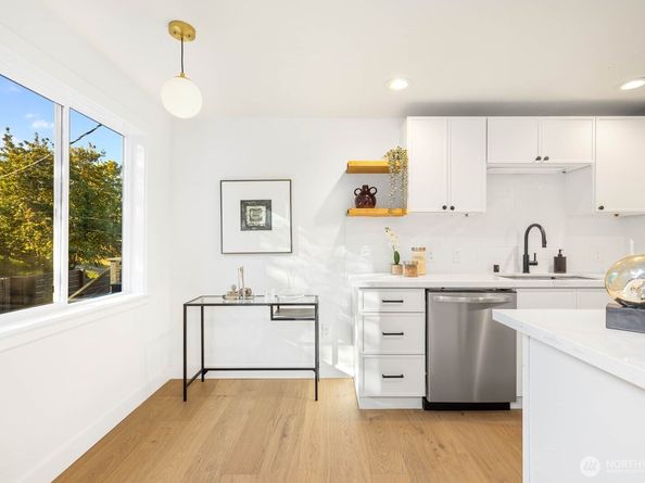 1722 Martin Luther King Jr Way, Seattle WA 98122