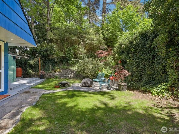 9730 46th Avenue NE, Seattle WA 98115
