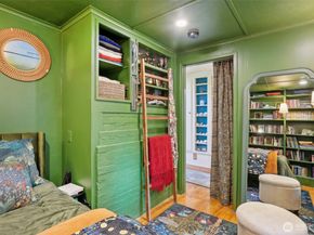 9730 46th Avenue NE, Seattle WA 98115