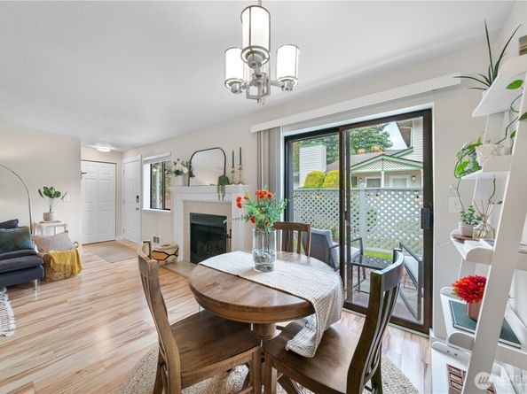 1529 201st Place SE 12C, Bothell WA 98012