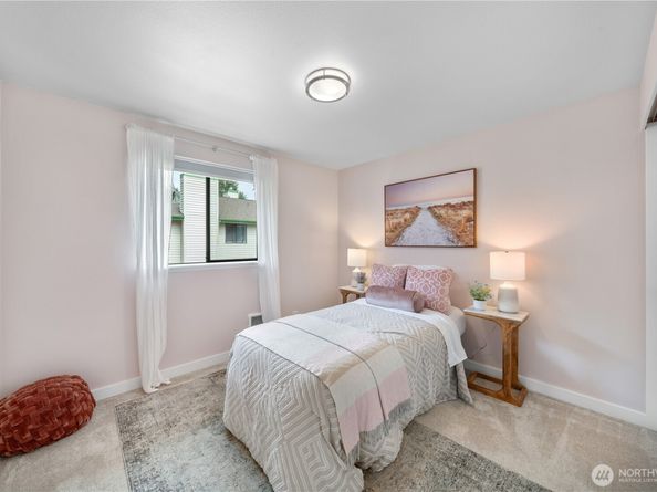 1529 201st Place SE 12C, Bothell WA 98012