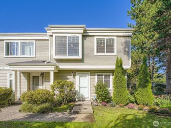 5506 S 237th Place