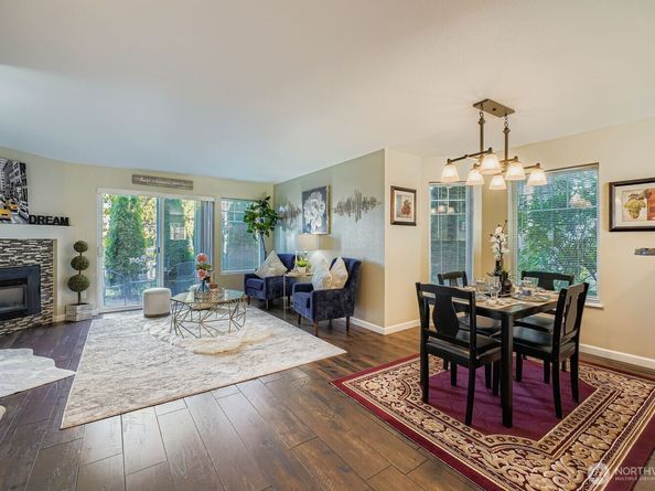 5506 S 237th Place 44, Kent WA 98032
