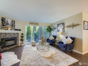 5506 S 237th Place 44, Kent WA 98032