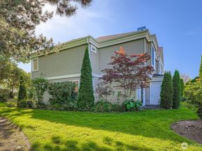 5506 S 237th Place 44, Kent WA 98032