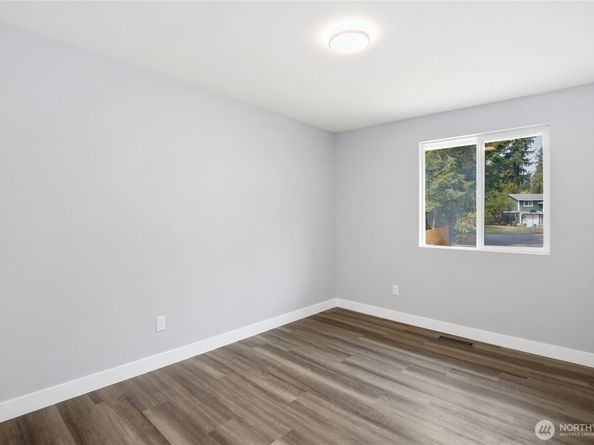 3235 Westminster Drive SE, Port Orchard WA 98366