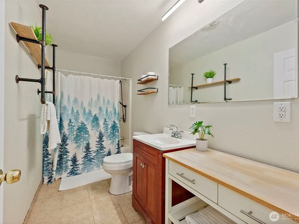 10829 Olalla Valley Road SE, Olalla WA 98359