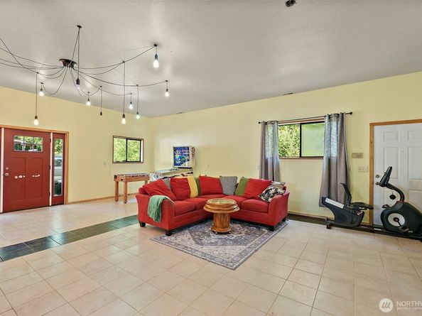 10829 Olalla Valley Road SE, Olalla WA 98359