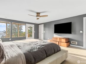 15733 25th Avenue SW, Burien WA 98166