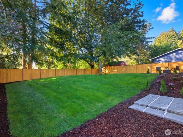 9419 NE 126th Place, Kirkland WA 98034