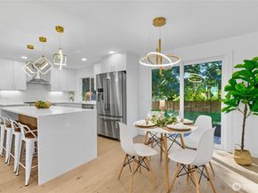 9419 NE 126th Place, Kirkland WA 98034