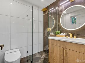 9419 NE 126th Place, Kirkland WA 98034