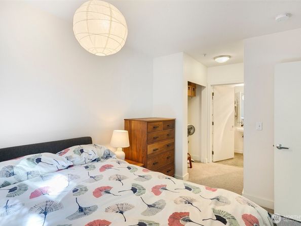 1610 Belmont Avenue 211, Seattle WA 98122