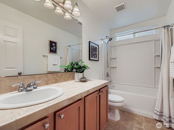 20402 124th Avenue NE 63, Bothell WA 98011