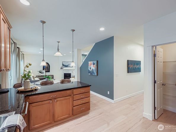 20402 124th Avenue NE 63, Bothell WA 98011