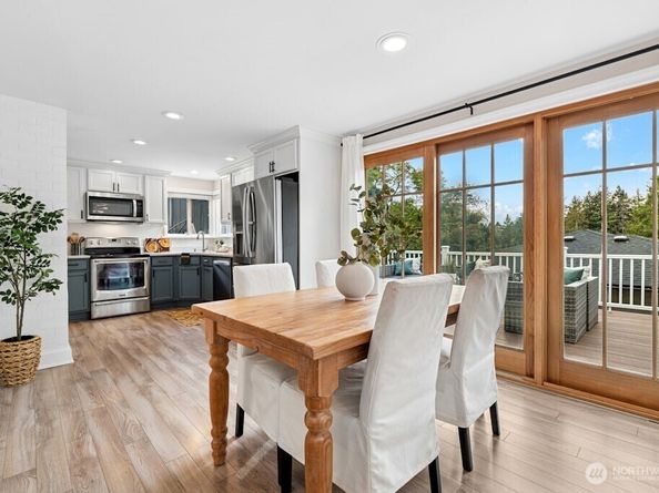 4431 SW Kenyon Place, Seattle WA 98136