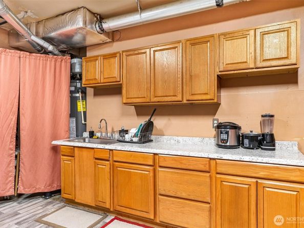 1434 32nd Street NE, Auburn WA 98002