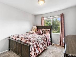 1434 32nd Street NE, Auburn WA 98002