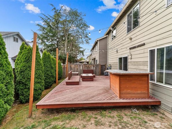 1434 32nd Street NE, Auburn WA 98002