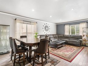 1434 32nd Street NE, Auburn WA 98002
