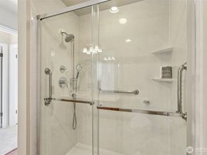 4222 221st Place SE 1081, Issaquah WA 98029