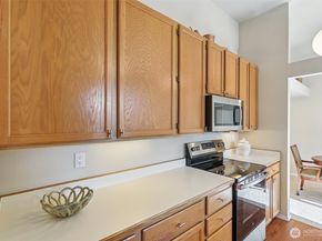 4222 221st Place SE 1081, Issaquah WA 98029