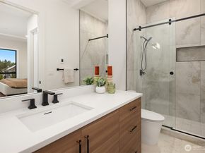 1630 104th Avenue SE, Bellevue WA 98004