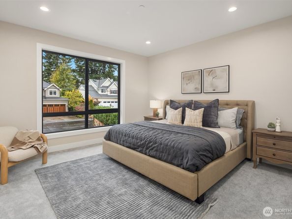 1630 104th Avenue SE, Bellevue WA 98004