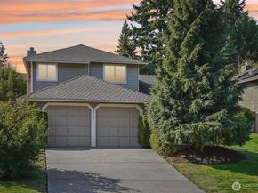 2229 Ilwaco Avenue NE, Renton WA 98059