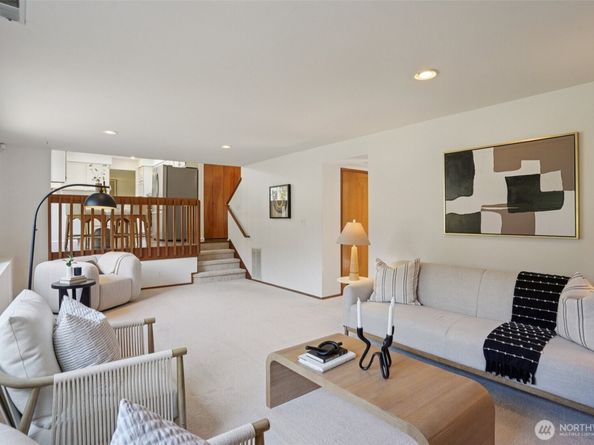 2229 Ilwaco Avenue NE, Renton WA 98059