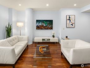 500 106th Avenue NE 813, Bellevue WA 98004