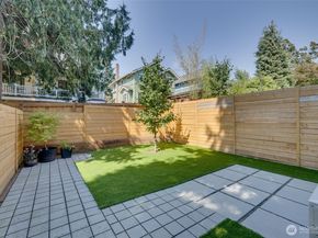 4011 Corliss Avenue N 3, Seattle WA 98103