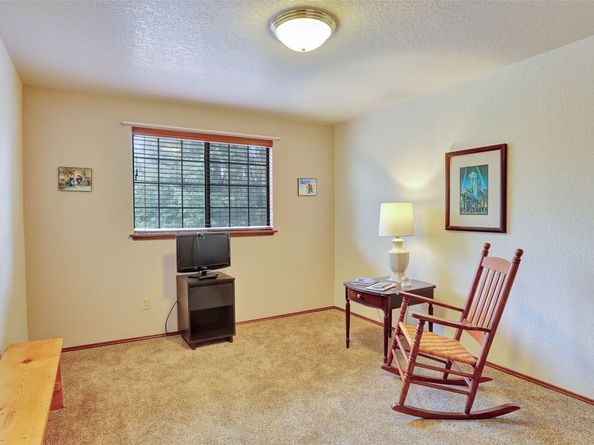28108 28th Avenue S, Federal Way WA 98003