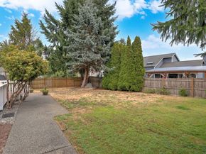 28108 28th Avenue S, Federal Way WA 98003
