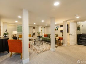 421 Malden Avenue E, Seattle WA 98112