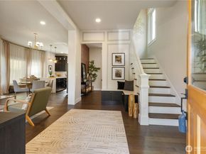421 Malden Avenue E, Seattle WA 98112