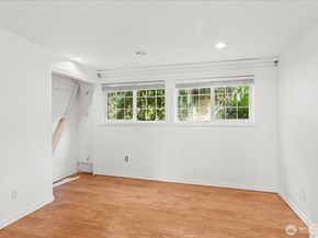 17312 Gravenstein Road, Bothell WA 98012