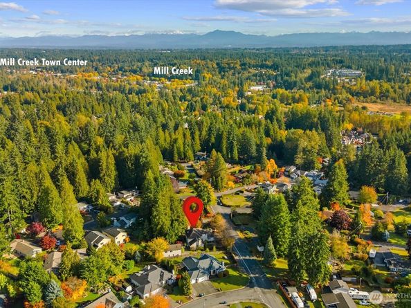17312 Gravenstein Road, Bothell WA 98012