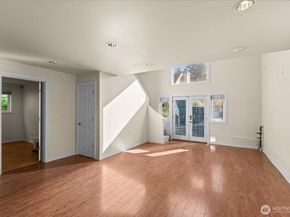 17312 Gravenstein Road, Bothell WA 98012