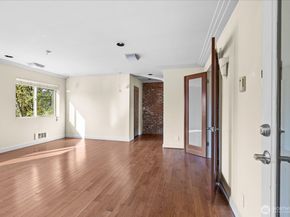 17312 Gravenstein Road, Bothell WA 98012