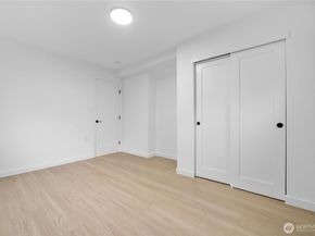 7004 16th Avenue SW, Seattle WA 98106