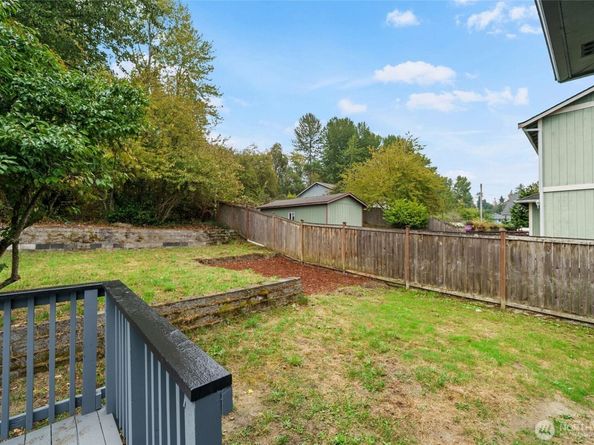 7004 16th Avenue SW, Seattle WA 98106