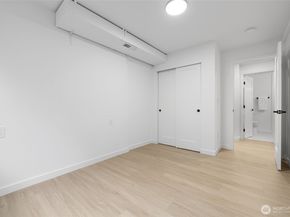 7004 16th Avenue SW, Seattle WA 98106