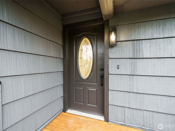 7004 16th Avenue SW, Seattle WA 98106