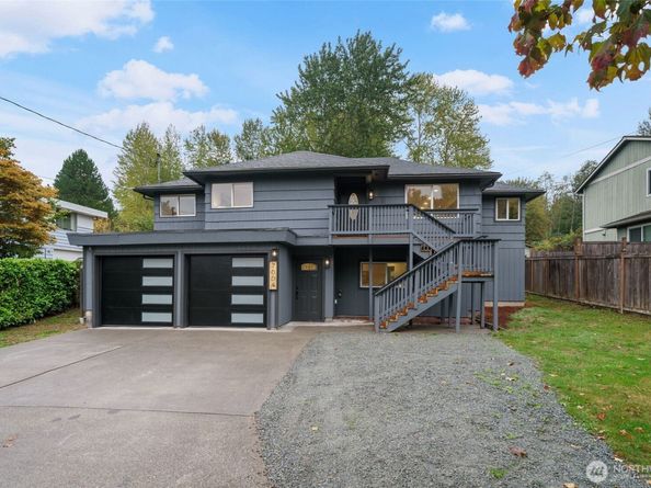 7004 16th Avenue SW, Seattle WA 98106