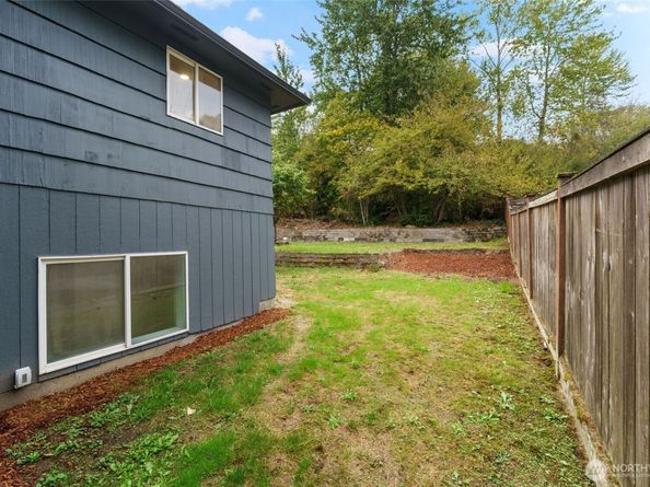 7004 16th Avenue SW, Seattle WA 98106