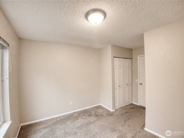 3233 NE 12th Street 301, Renton WA 98056
