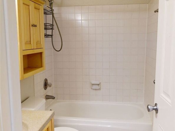 3233 NE 12th Street 301, Renton WA 98056