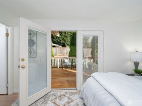 12244 NE 136th Place, Kirkland WA 98034