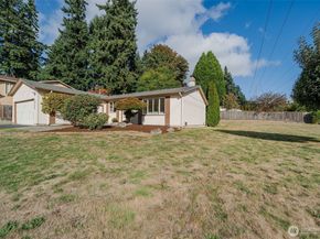 12244 NE 136th Place, Kirkland WA 98034